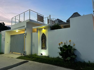 7R0369 ให้เช่า pool villa 4 ห้องนอน 4 ห้องน้ำ ราคา 75,000/เดือน โซนราไวย์
