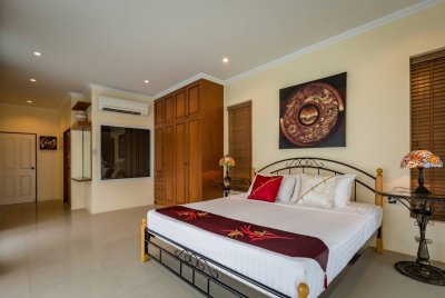 7R0386 This seaview pool villa 3bedroom 2bathroom 220,000/month at Rawai