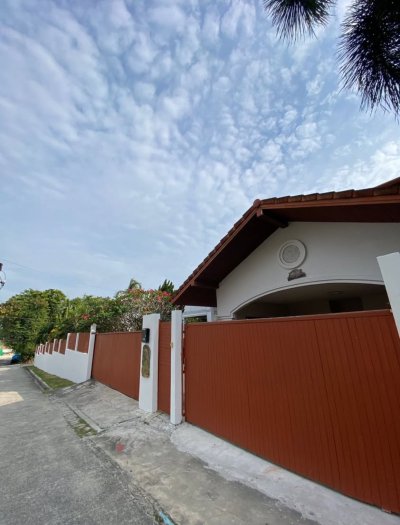 7R0399 Pool villa for rent 3 bedroom 3 bathroom 90,000/month at Rawai