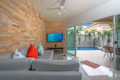 7R0400 This pool villa 3bedroom 4bathroom 85,000/month the house location at Rawai