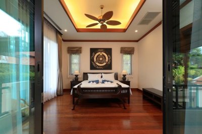 7R0410 Pool villa 4bedroom 4bathroom 350,000/month at Rawai