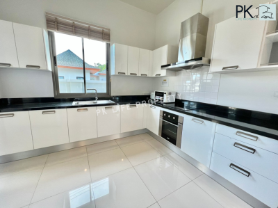 7R0426 Pool villa for rent 2bedroom 3bathroom 60,000/month at rawai