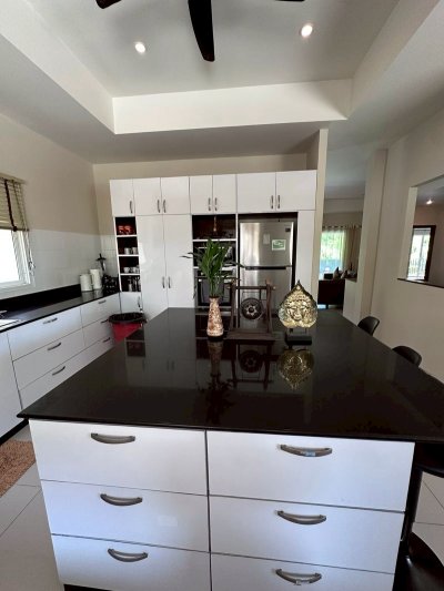 7R0429 Pool villa for rent 7 bedroom 7 bathroom 187,000/month at rawai