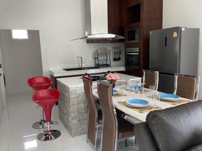 7R0441 ให้เช่า pool villa 3 ห้องนอน 3 ห้องน้ำ ราคา 70,000/เดือน โซนราไวย์