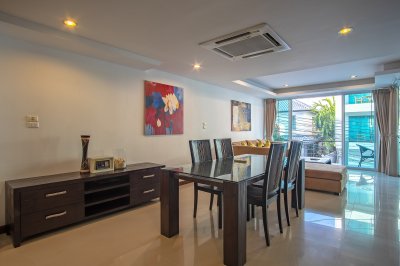 7R0456 Townhouse with common pool 3bedroom 3bathroom 65,000/month in rawai