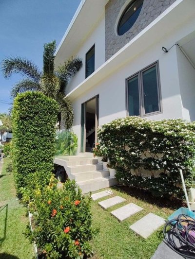 7R0484 ให้เช่า pool villa 3 ห้องนอน 3 ห้องน้ำ ราคา 115,000/เดือน โซนราไวย์