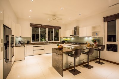 7R0490 ให้เช่า pool villa 4 ห้องนอน 5ห้องน้ำ ราคา 275,000/เดือน โซนราไวย์