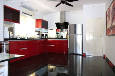 7R0506 ให้เช่า pool villa 3 ห้องนอน 3 ห้องน้ำ ราคา 85,000/เดือน โซนราไวย์