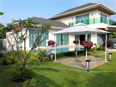 7R0521 ให้เช่า pool villa 3ห้องนอน 4ห้องน้ำ ราคา 80,000 ต่อเดือน โซนราไวย์