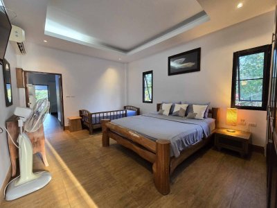 7R0588 ให้เช่าบ้านพร้อมสระว่ายน้ำส่วนกลาง 2ห้องนอน 2ห้องน้ำ ราคา 39,000/เดือน โซนราไวย์