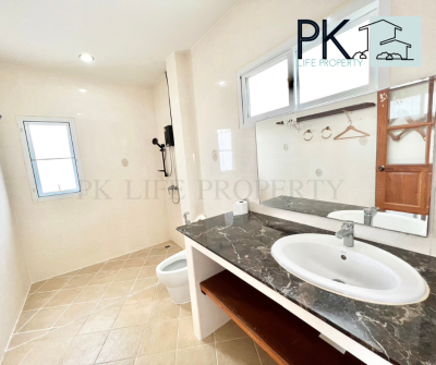 7R0602 This house for rent 3bedrooms 3bathrooms 70,000/month at rawai