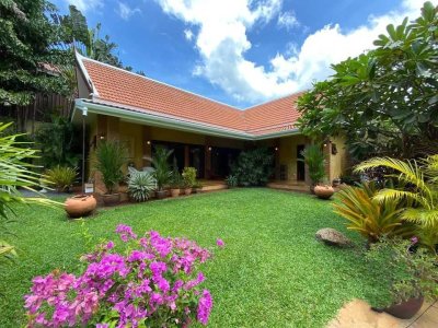 7R0648 ให้เช่า pool villa 3 ห้องนอน 3 ห้องน้ำ ราคา 100,000 ต่อเดือน โซนราไวย์