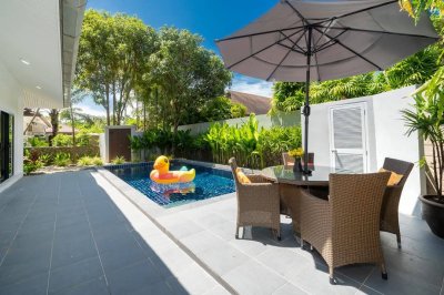 7R0661 This pool villa for rent 4 bedrooms 3 bathrooms 120,000 permonth at rawai have fully furnished