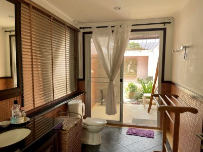 7R0693 ให้เช่า pool villa 3 ห้องนอน 3 ห้องน้ำ ราคา 75,000 ต่อเดือน โซนราไวย์