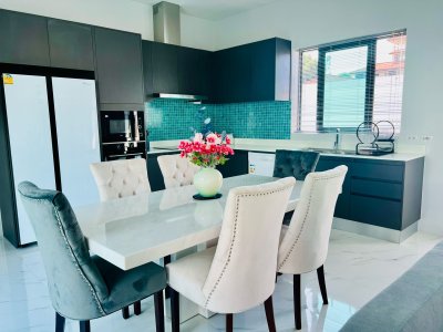 7R0708 ให้เช่า pool villa 3ห้องนอน 3ห้องน้ำ ราคา 125,000 ต่อเดือน โซนราไวย์