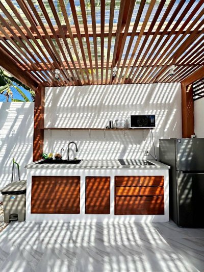 7R0714 House with jacuzzi ให้เช่า 2ห้องนอน 1ห้องน้ำ ราคา 75,000 ต่อเดือน โซนราไวย์