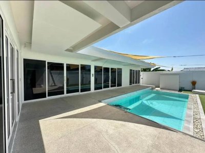 7R0720 ให้เช่า pool villa 3ห้องนอน 3ห้องน้ำ ราคา 90,000 ต่อเดือน โซนราไวย์