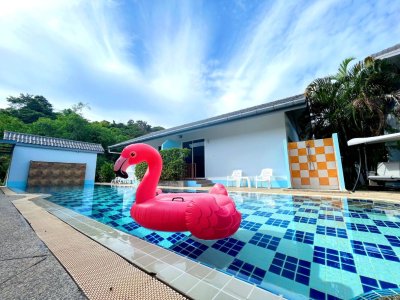 7R0737 House with common pool 2ห้องนอน 2ห้องน้ำ ราคา 60,000 ต่อเดือน โซนราไวย์