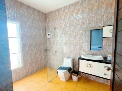 7R0737 House with common pool 2ห้องนอน 2ห้องน้ำ ราคา 60,000 ต่อเดือน โซนราไวย์