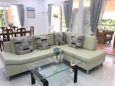 7R0739 House with common pool 3ห้องนอน 2ห้องน้ำ ราคา 65,000 ต่อเดือน โซนราไวย์
