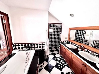 7R0741 ให้เช่า pool villa 4ห้องนอน 3ห้องน้ำ ราคา 130,000 ต่อเดือน โซนราไวย์