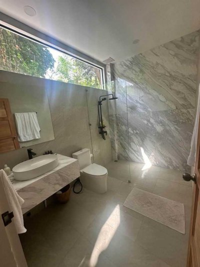 7R0742 ให้เช่า pool villa 4ห้องนอน 3ห้องน้ำ ราคา 130,000 ต่อเดือน โซนราไวย์