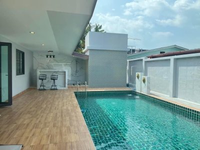 7R0746 ให้เช่า pool villa 3ห้องนอน 3ห้องน้ำ ราคา 130,000 ต่อเดือน โซนราไวย์