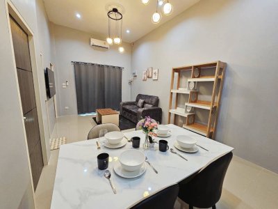 7R0750 ให้เช่าบ้านแฝดชั้นเดียว 2ห้องนอน 2ห้องน้ำ ราคา 35,000/เดือน โซนราไวย์