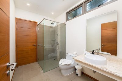 7R0753 ให้เช่า pool villa 3ห้องนอน 3ห้องน้ำ ราคา 115,000/เดือน โซนราไวย์