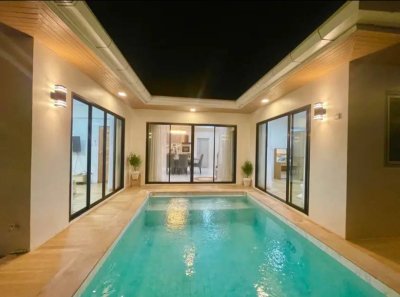 7R0754 ให้เช่า pool villa 3 ห้องนอน  2 ห้องน้ำ ราคา 85,000 ต่อเดือน โซนราไวย์