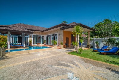 7R0755 ให้เช่า pool villa 3 ห้องนอน 3 ห้องน้ำ ราคา 75,000/เดือน โซนราไวย์