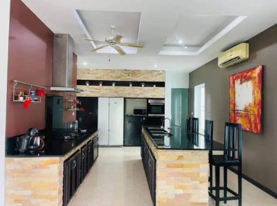 7R0762 ให้เช่า pool villa 4 ห้องนอน 4 ห้องน้ำ ราคา 95,000 ต่อเดือน โซนราไวย์