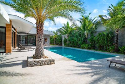 7R0765 Pool villa for rent 4bedrooms 5bathrooms 180,000/month at rawai