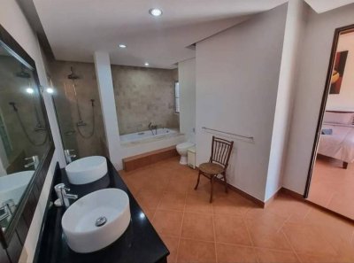 7R0772 ให้เช่า pool villa 3 ห้องนอน 3 ห้องน้ำ ราคา 80,000 ต่อเดือน โซนราไวย์