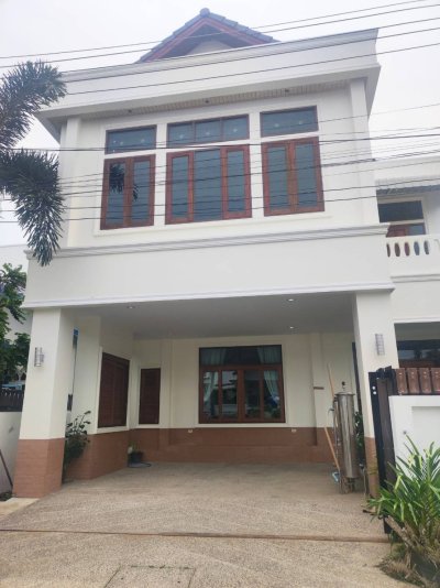 7R0779 This house for rent 3bedroom 3bathroom 58,000/month at rawai have fully furnished