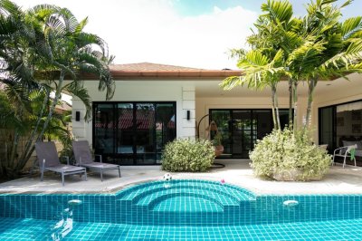 7R0792 Pool villa for rent 3bedroom 3bathroom 80,000/month at rawai