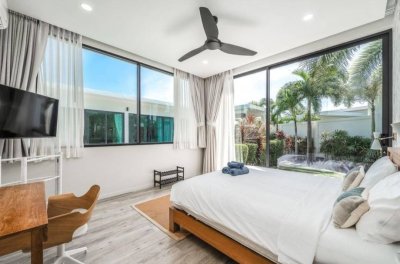 7R0796 ให้เช่า pool villa 4 ห้องนอน 4 ห้องน้ำ ราคา 200,000/เดือน โซนราไวย์