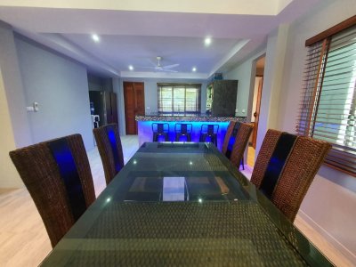 7R0803 ให้เช่า pool villa 4ห้องนอน 5ห้องน้ำ ราคา 110,000 ต่อเดือน โซนราไวย์