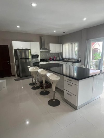 7R0838 ให้เช่า pool villa 5 ห้องนอน 5 ห้องน้ำ ราคา 85,000/เดือน โซนราไวย์