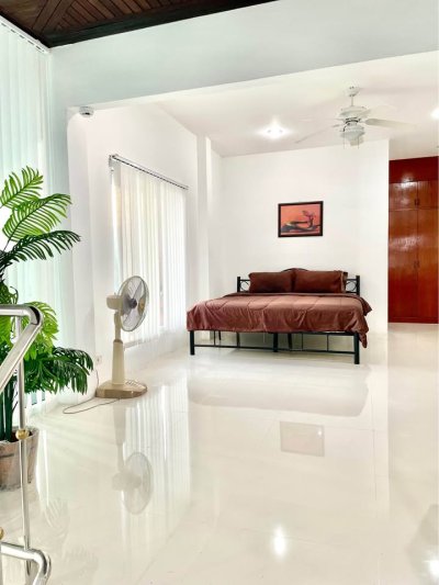 7R0838 ให้เช่า pool villa 5 ห้องนอน 5 ห้องน้ำ ราคา 85,000/เดือน โซนราไวย์