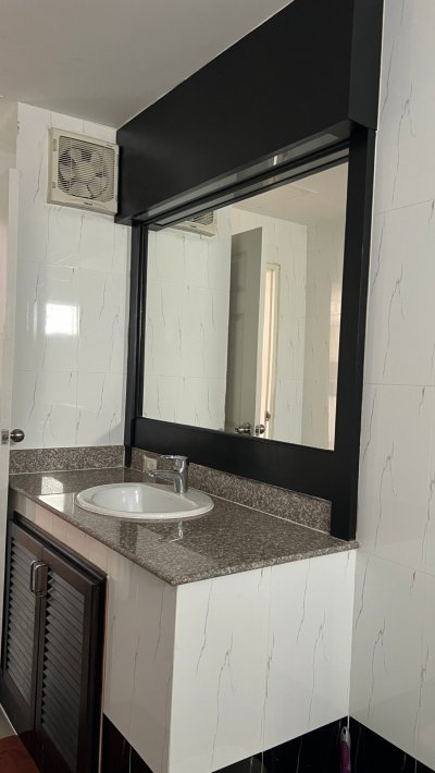 7R0846 Apartment for rent 2 bedroom 1 bathroom 35,000/month at rawai 7R0846 Apartment for rent 2 bedroom 1 bathroom 35,000/month at rawai