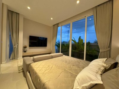 7R0847 ให้เช่า pool villa 3 ห้องนอน 3 ห้องน้ำ ราคา 120,000 ต่อเดือน โซนราไวย์