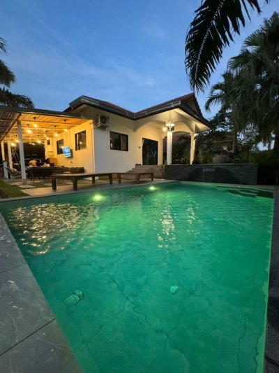 7R0860 ให้เช่า pool villa 2 ห้องนอน 2 ห้องน้ำ ราคา 90,000/เดือน โซนราไวย์