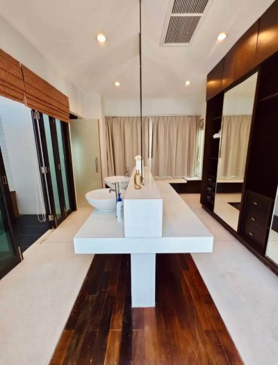 7R0865 ให้เช่า Pool villa  2 ห้องนอน 2 ห้องน้ำ ราคา 70,000/เดือน โซนราไวย์