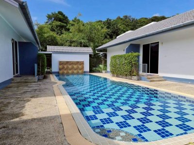 7R0889 House with common pool 2 ห้องนอน 2 ห้องน้ำ ให้เช่าเดือนละ 68,000 บาท โซนราไวย์ 7R0889 House with common pool 2 ห้องนอน 2 ห้องน้ำ ให้เช่าเดือนละ 68,000 บาท โซนราไวย์