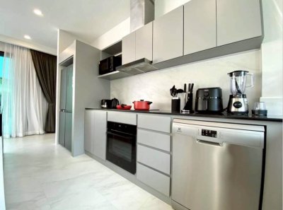 7R0902 ให้เช่า pool villa 4 ห้องนอน 5 ห้องน้ำ ราคา 250,000/เดือน โซนราไวย์