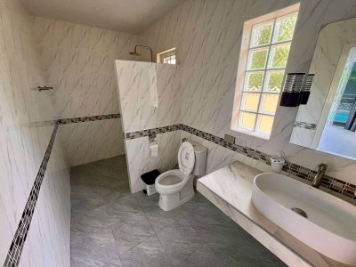 7R0905 ให้เช่า pool villa 2 ห้องนอน 2 ห้องน้ำ ราคา 50,000/เดือน โซนราไวย์