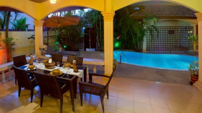 7R0908 ให้เช่า pool villa 2 ห้องนอน 2 ห้องน้ำ ราคา 45,000/เดือน โซนราไวย์