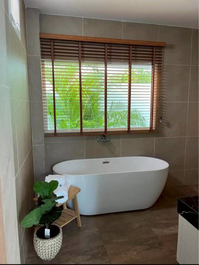 7R0910 ให้เช่า pool villa 3 ห้องนอน 3 ห้องน้ำ ราคา 100,000 ต่อเดือน โซนราไวย์