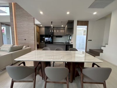 7R0914 ให้เช่า pool villa 3 ห้องนอน 4 ห้องน้ำ ราคา 180,000/เดือน โซนราไวย์